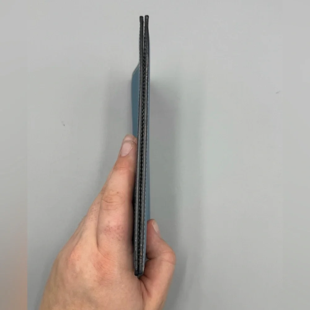 Hermes Vision ll Blue Simple Agenda Cover - Picture 5 of 9